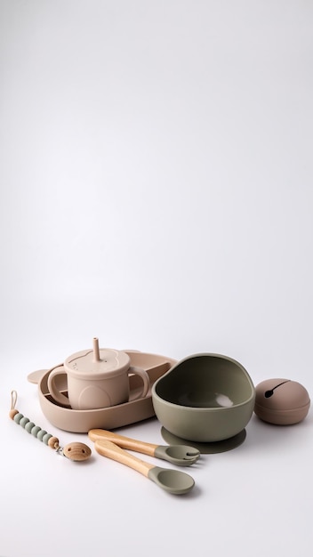 Stôl s kuchynskými pomôckami